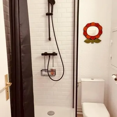 דירה Idealement Situe